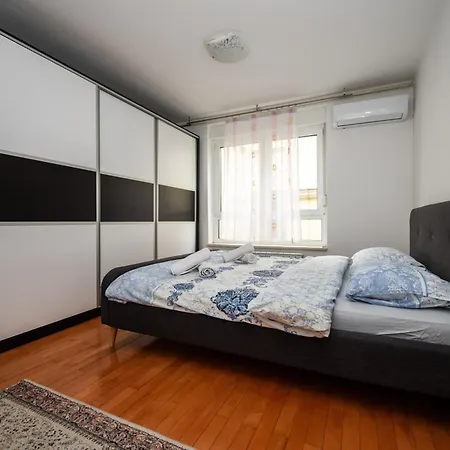 Spacious & Modern In The Centre Appartement *