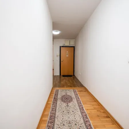 Spacious & Modern In The Centre Apartment Sarajevo
