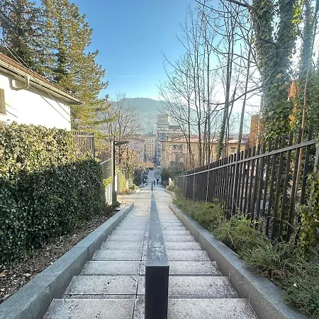 Apartment Spacious & Modern In The Centre