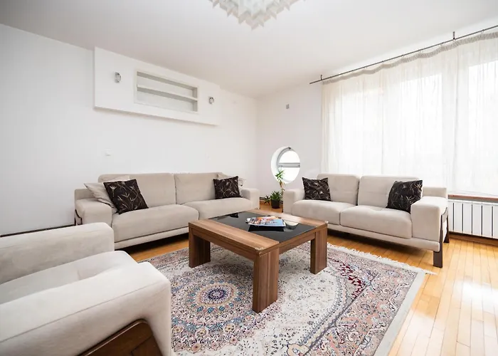 Appartement Spacious & Modern In The Centre *