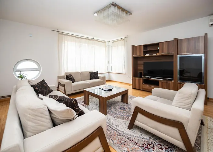 Spacious & Modern In The Centre * Sarajevo