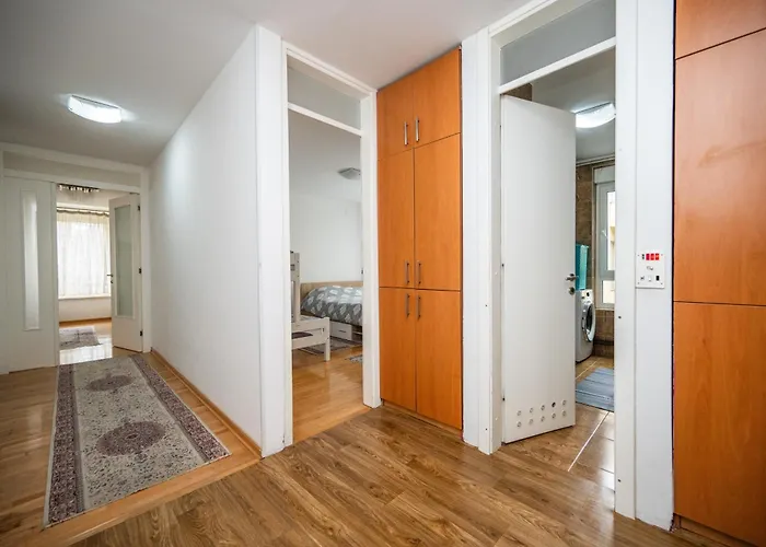 Spacious & Modern In The Centre * Szarajevó